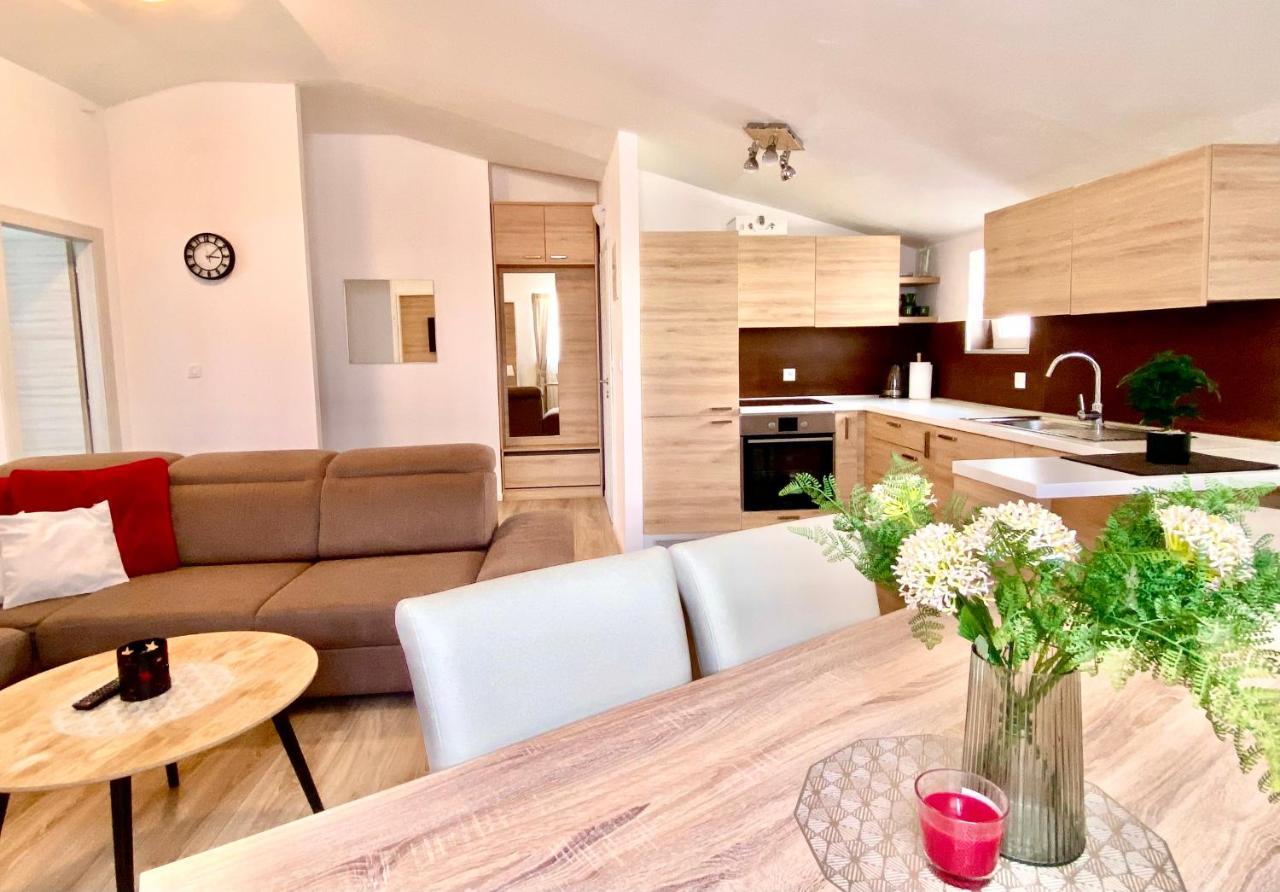 Golden Apartments Zaboric Esterno foto