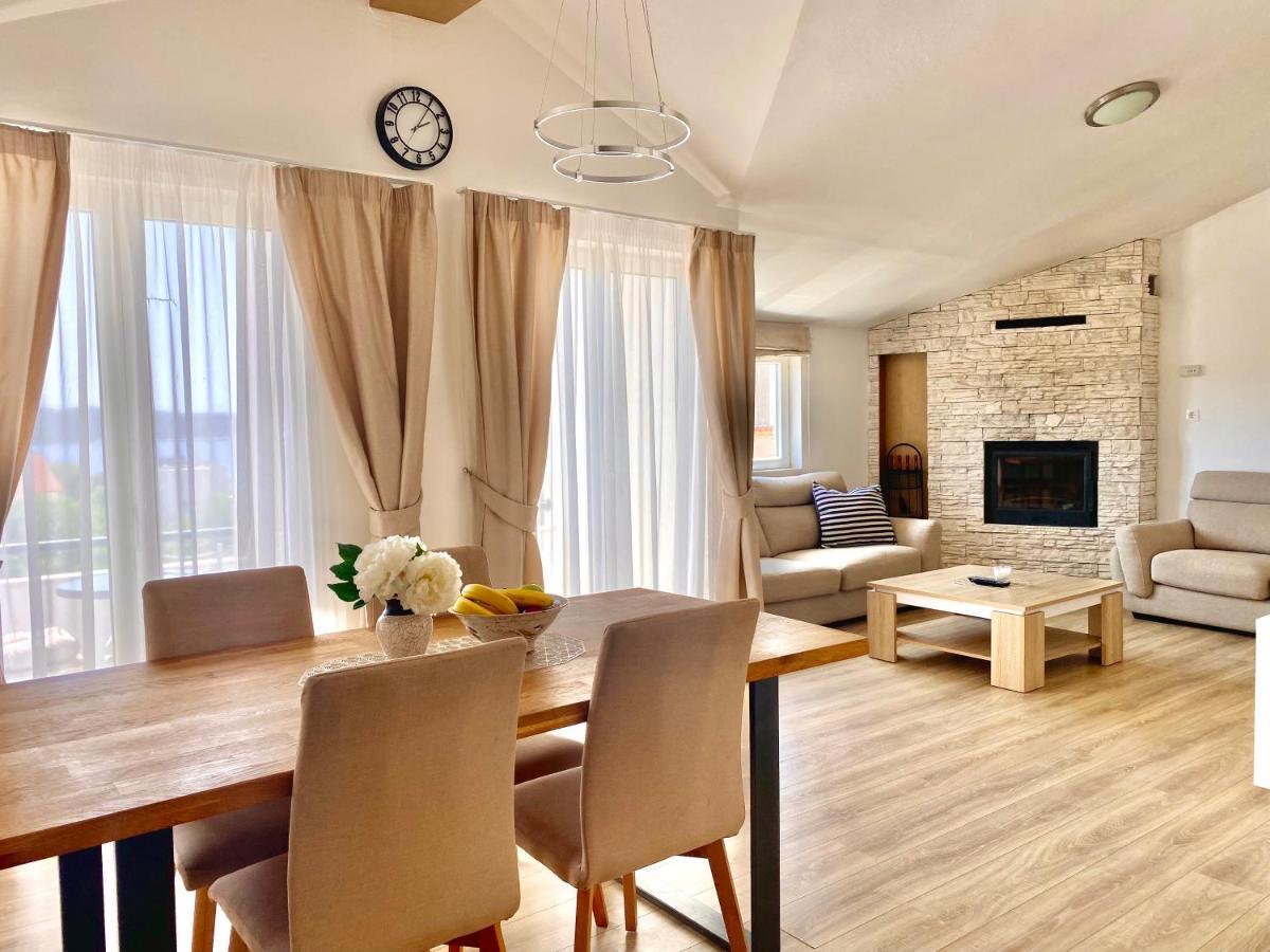 Golden Apartments Zaboric Esterno foto